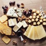 Ces mini-fromages font toute la différence : découvrez comment créer un plateau festif vraiment inoubliable