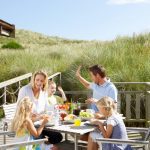 Régime et vacances : les astuces concrètes pour ne pas ruiner vos efforts en partant