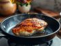Blanc de poulet trop sec à la poêle : l'astuce simple qui change tout