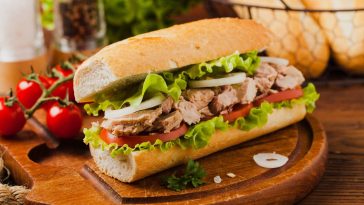 Le secret d'un sandwich au thon ultra-fondant ? Ces 8 astuces font toute la différence