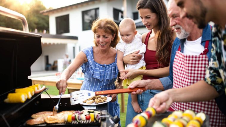 Barbecue : les conseils essentiels pour profiter de vos grillades sans gâcher la fête