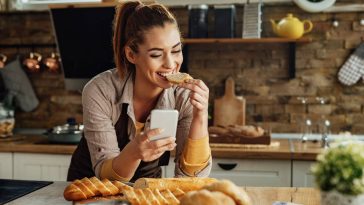 Ne jetez plus votre pain de la veille : cette astuce lui redonne une croûte délicieusement croustillante