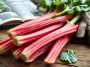 Rhubarbe : 3 choses surprenantes à savoir avant de la cuisiner ou de la planter