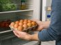 Pourquoi la porte du frigo n’est pas le meilleur endroit pour conserver vos œufs