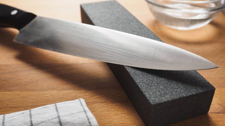 Le secret pour garder des couteaux parfaitement aiguisés sans les abîmer